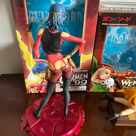 Anime Figure Set - Carmen 99 and Wendy Garret - Picture 3 of 5